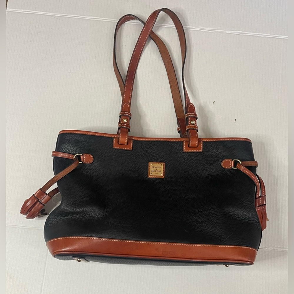 Dooney & Bourke Shoulder Bag